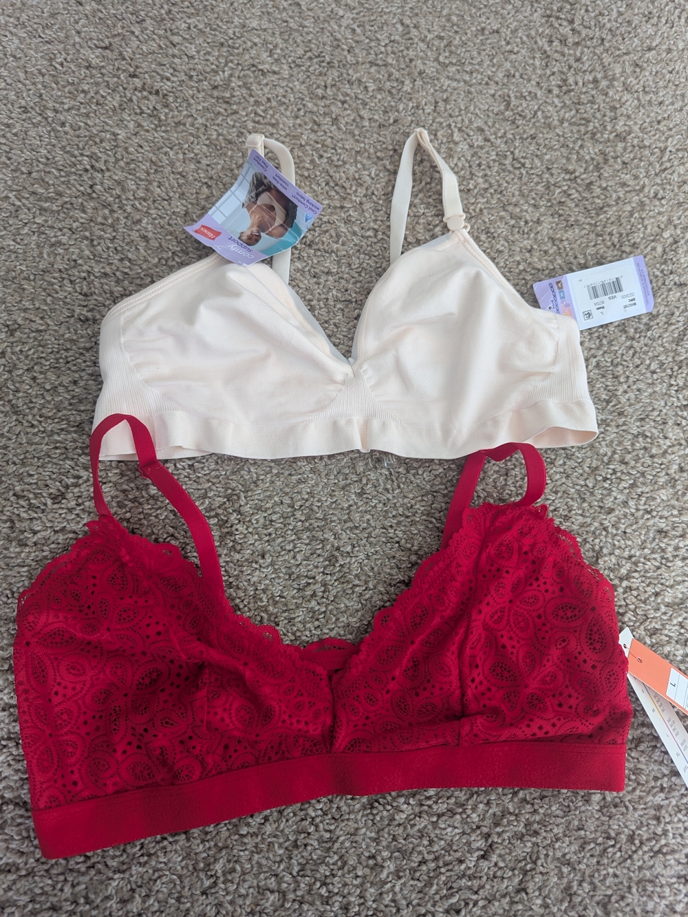 NWT 2-Pack Bralettes Size L - Beige Seamless + Red Lace - Colsie/Hanes